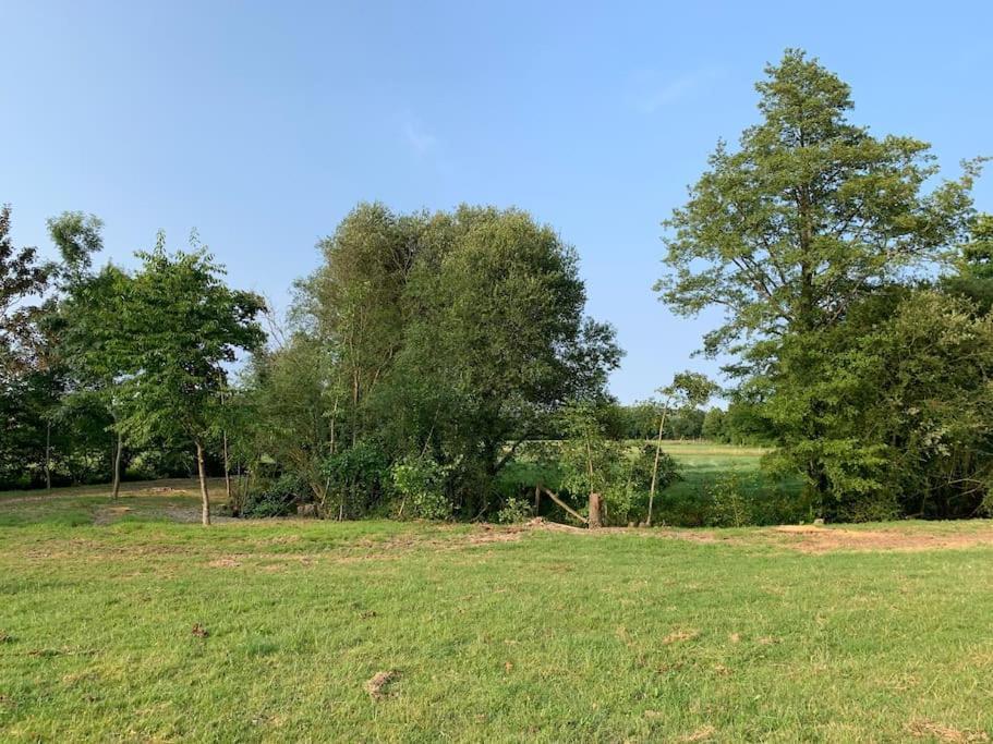 Villa Gite De La Poupardiere, Maison De Campagne En Bordure De Riviere - 2 Nuits Minimum Les Cresnays Exterior foto